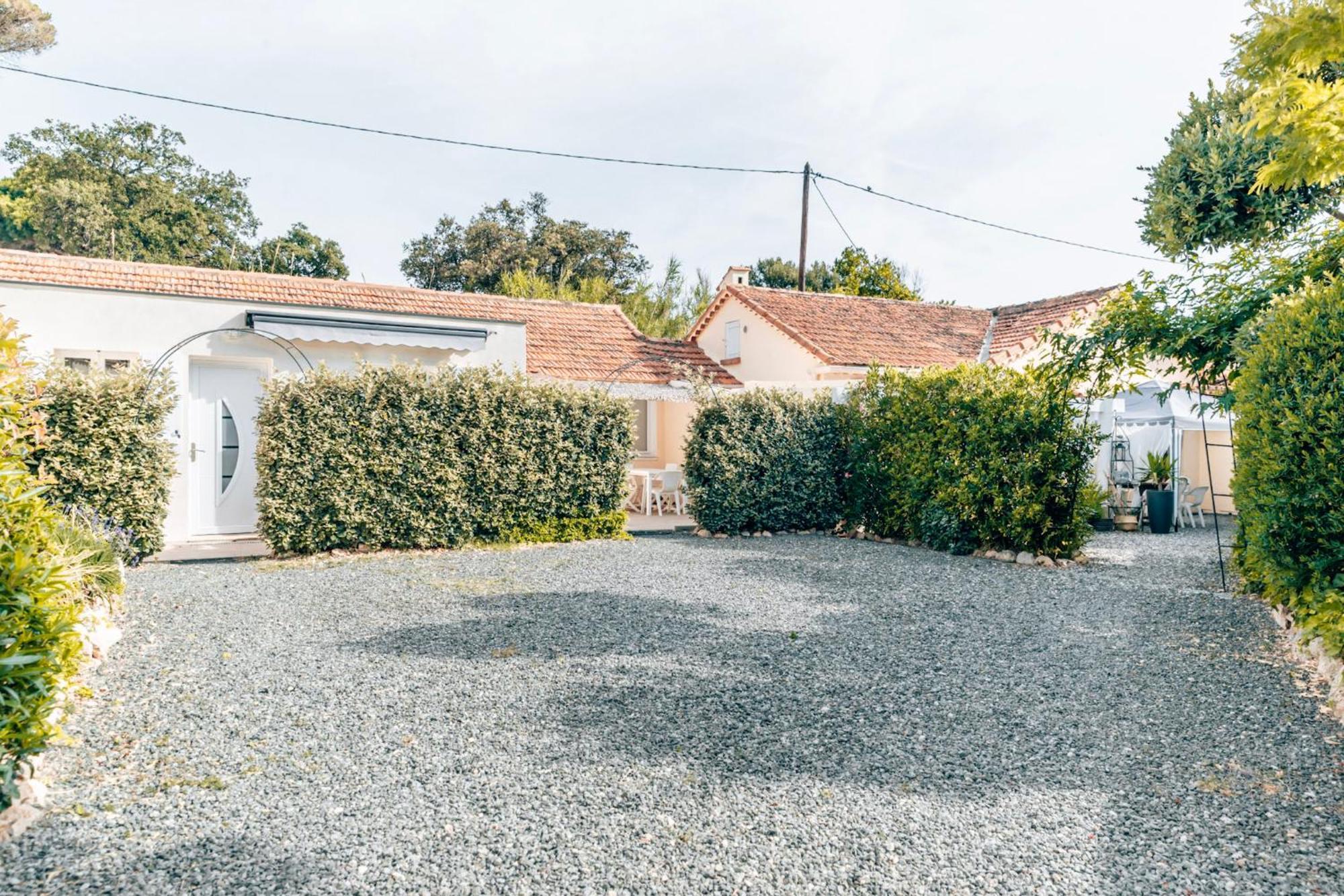 Reve D'Azur, Mazet En Bord De Mer, Parking, Piscine Partagee, Terrasse Bbq & Draps Inclus La Nartelle, 1 Salon, 1 Chambre, 1 Cuisine , 1 Sdb Sainte-Maxime Kültér fotó