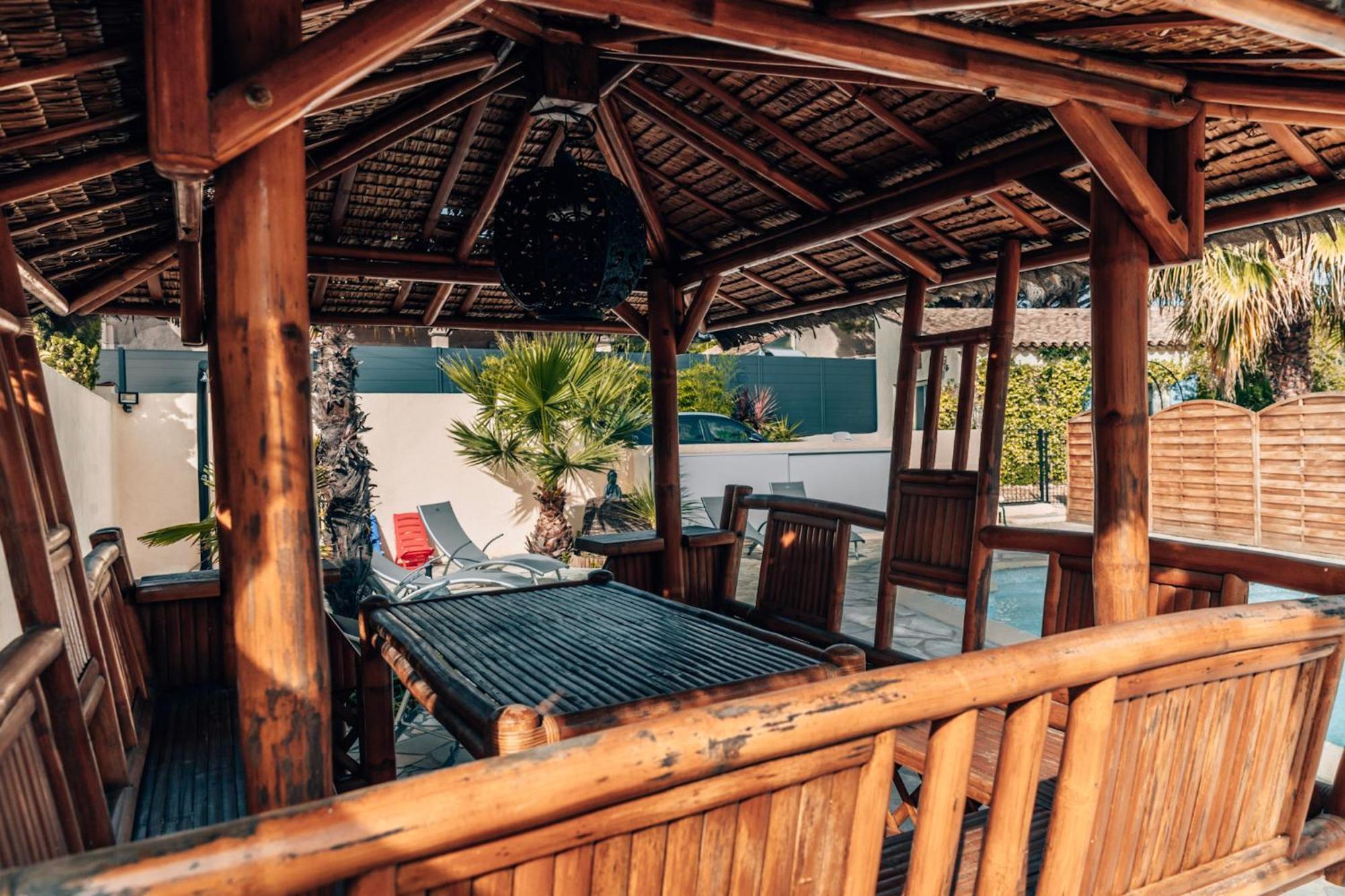 Reve D'Azur, Mazet En Bord De Mer, Parking, Piscine Partagee, Terrasse Bbq & Draps Inclus La Nartelle, 1 Salon, 1 Chambre, 1 Cuisine , 1 Sdb Sainte-Maxime Kültér fotó